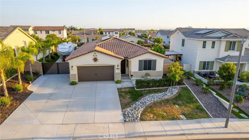 31421 Darlington Oak, Winchester, California 92596