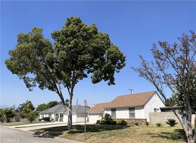 242 N Chalburn Avenue, West Covina, California 91790