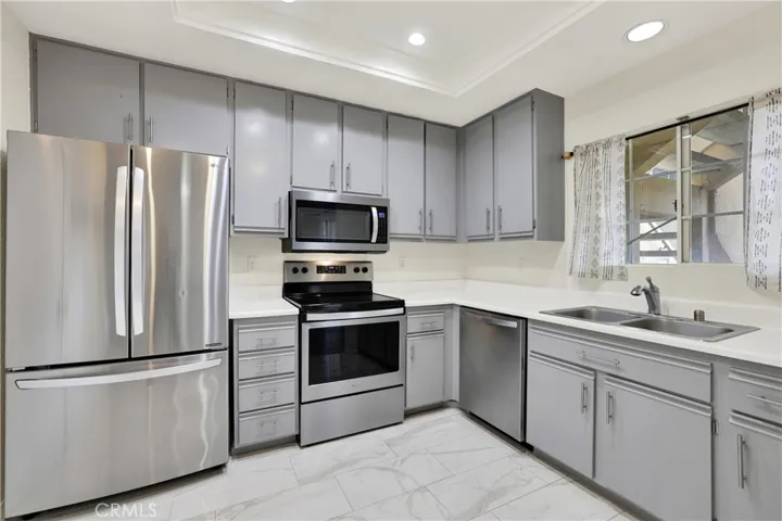 154 Gallery, Tustin, California 92782