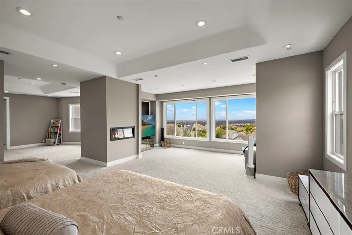 Primary Suite - Upstairs