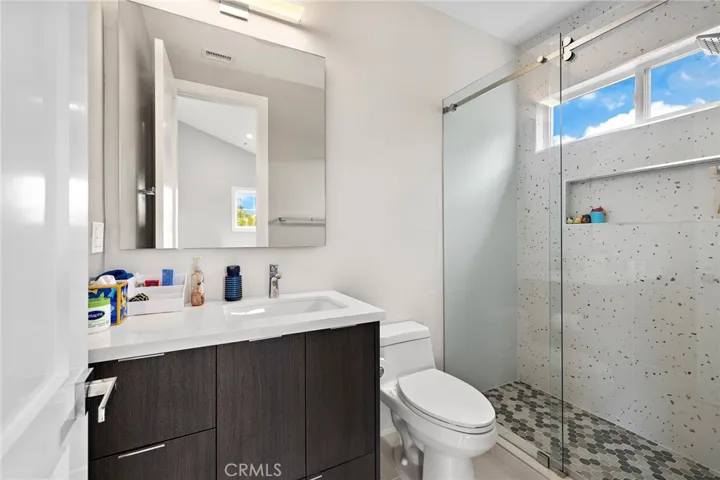 2nd ensuite bath