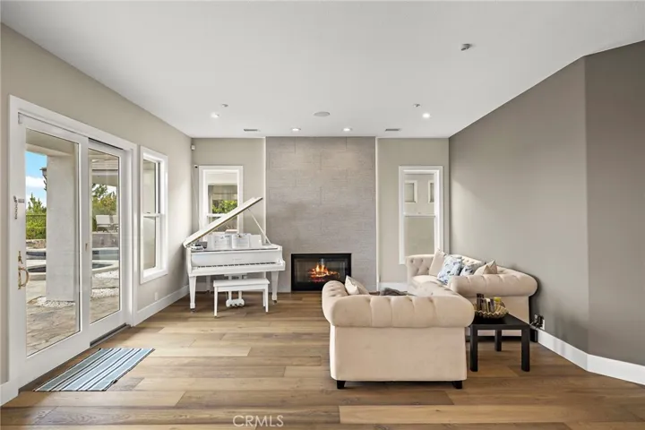 Formal Living Option