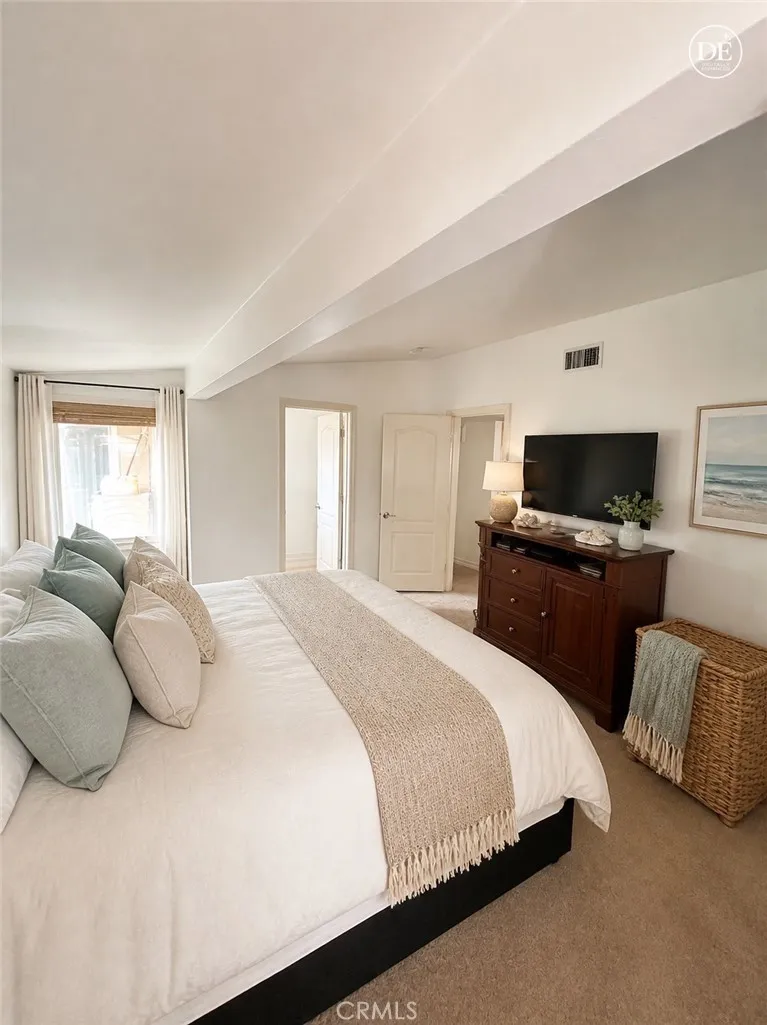 3rd Bedroom
Note: Furniture in this photo has been digitally enhanced by AI