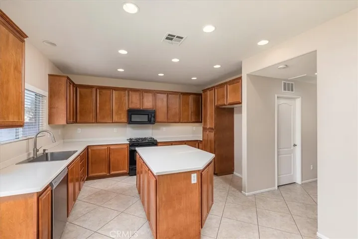 775 Conlon Drive, Hemet, California 92545