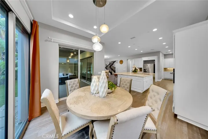 60 Dunmore, Irvine, California 92620