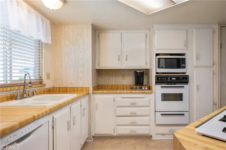 1065 Lomita Boulevard 231, Harbor City, California 90710