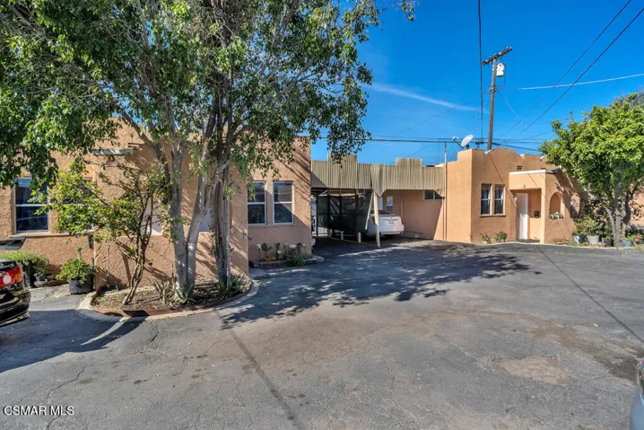 10741 San Fernando Rd - HsHProd-11