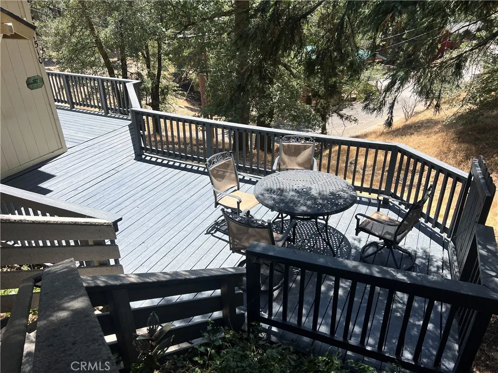 Private Huge deck Private Huge deck