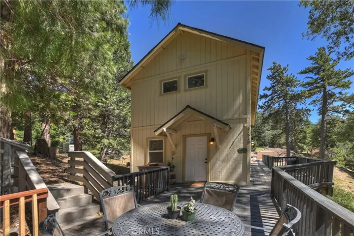 Front deck