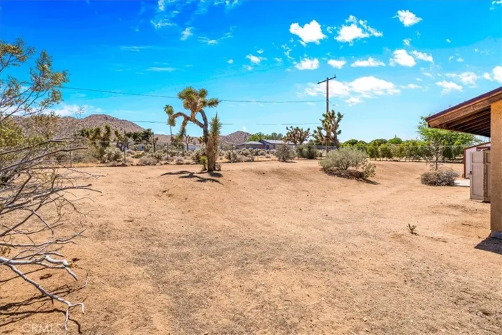 60235 Latham, Joshua Tree, California 92252