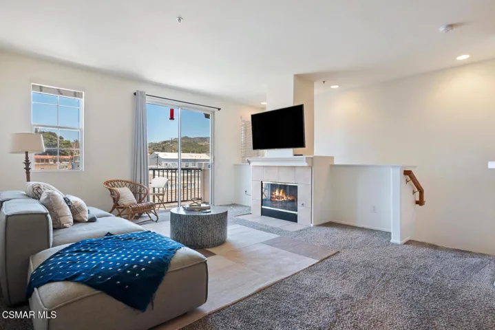 2438 Kipana Living Room