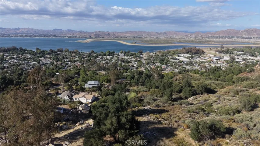 0 Vac Lot Sander Drive, Lake Elsinore, California 92350