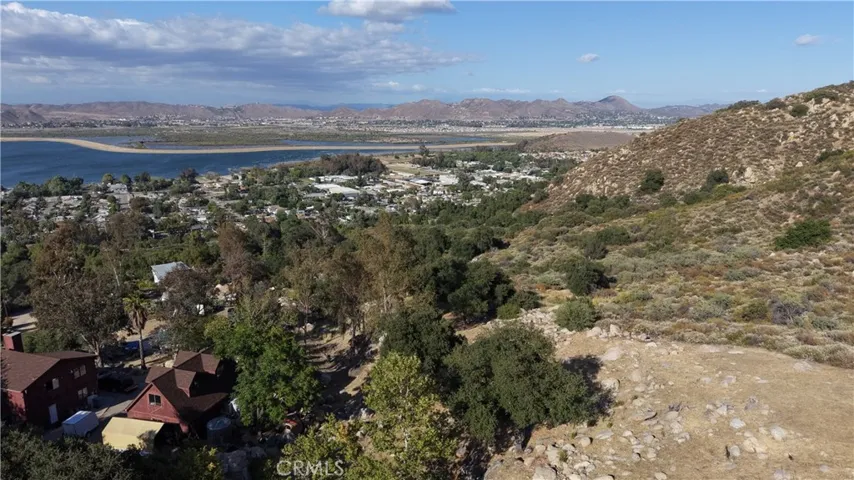 0 Vac Lot Sander Drive, Lake Elsinore, California 92350