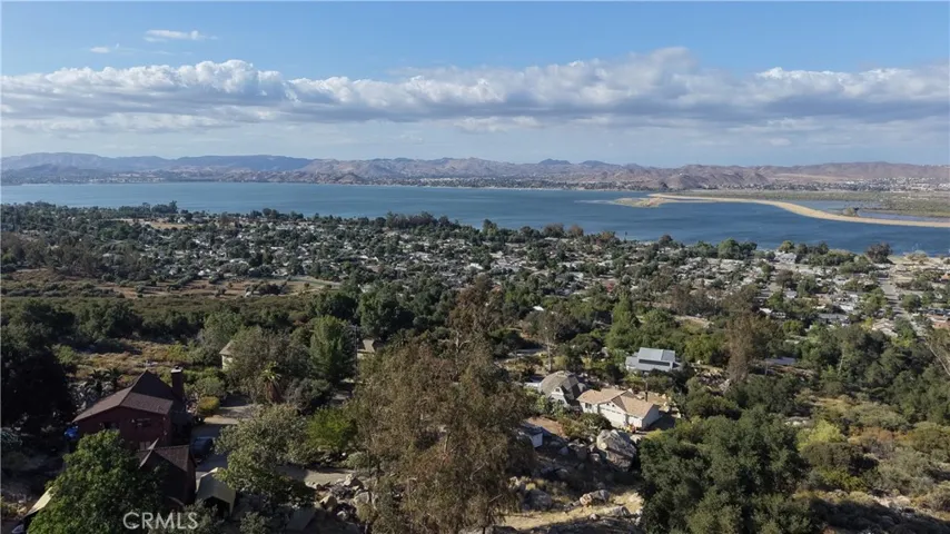 0 Vac Lot Sander Drive, Lake Elsinore, California 92350