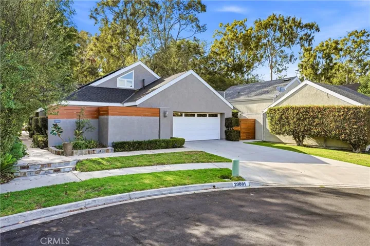 29881 White Otter, Laguna Niguel, California 92677