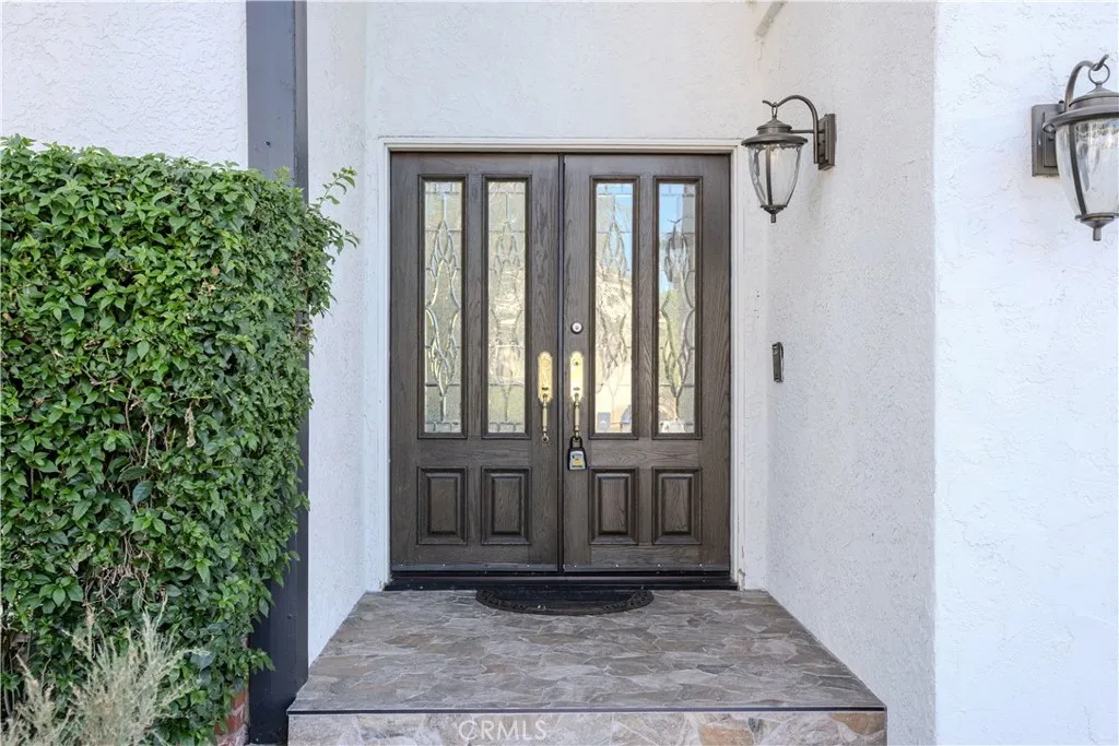 19314 Yolie, Tarzana, California 91356 — photo 5