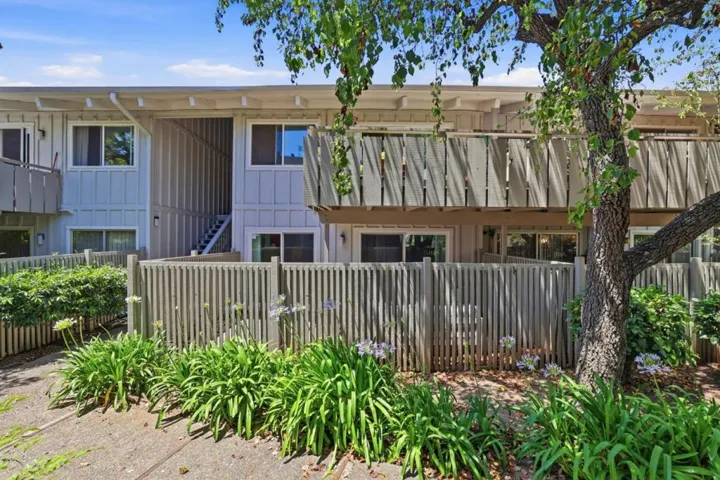 255 S Rengstorff Avenue 173, Mountain View, California 94040 — photo 4