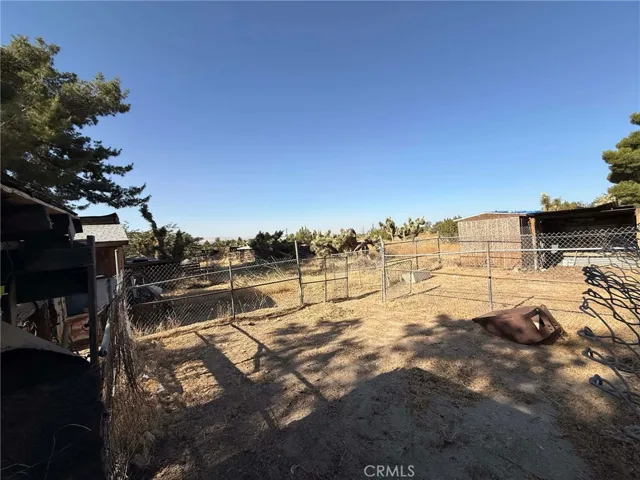 10623 Desert View, Pinon Hills, California 92372