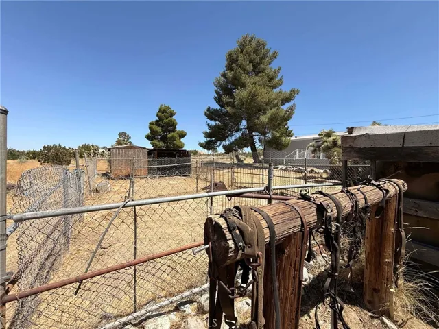 10623 Desert View, Pinon Hills, California 92372