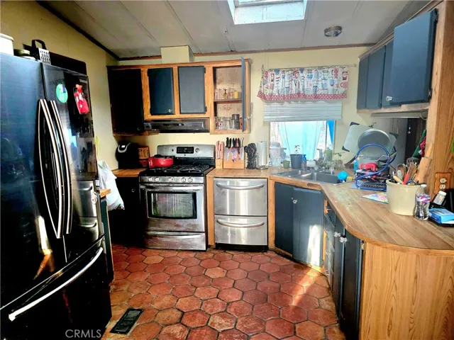 Mobile home 1