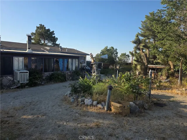 10623 Desert View, Pinon Hills, California 92372