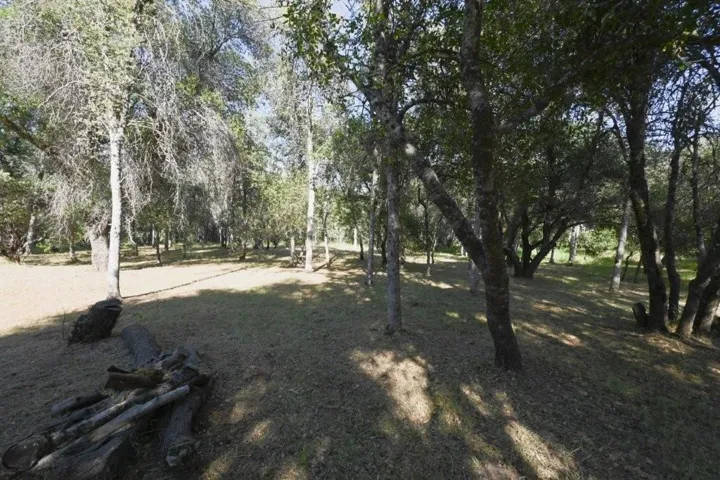 5731 Colorado Road, Mariposa, California 95338
