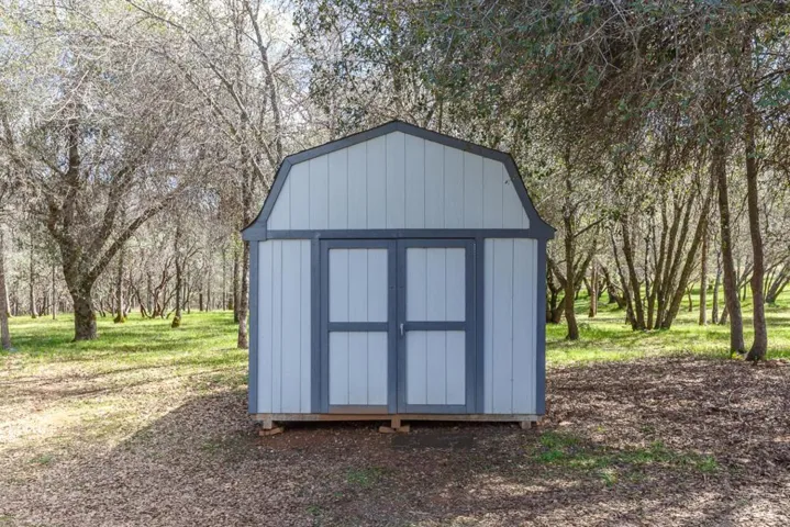 5731 Colorado Road, Mariposa, California 95338