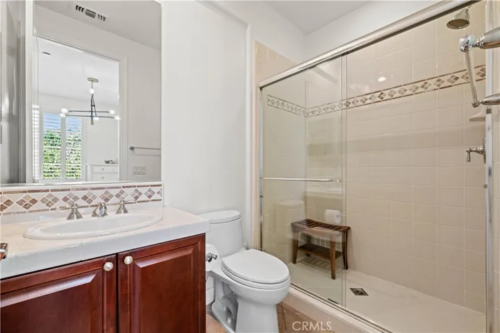 Upstairs Bedroom Ensuite Bath