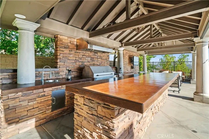 Built-in BBQ