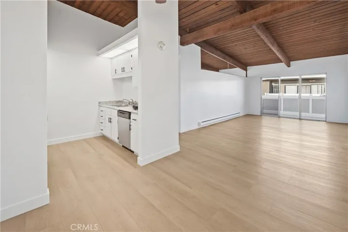 23930 Los Codona Avenue 204, Torrance, California 90505