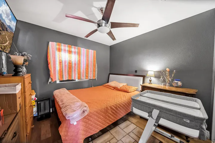1527 N Marina 1 (10 of 60)