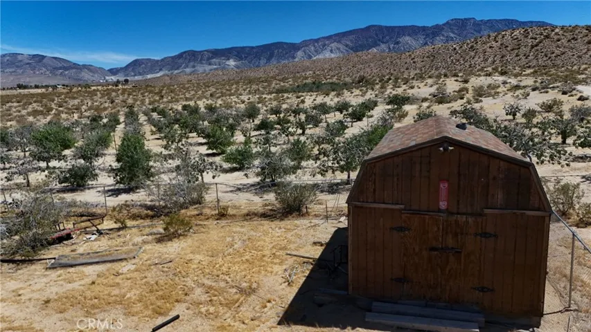735 Midway Avenue, Lucerne Valley, California 92356