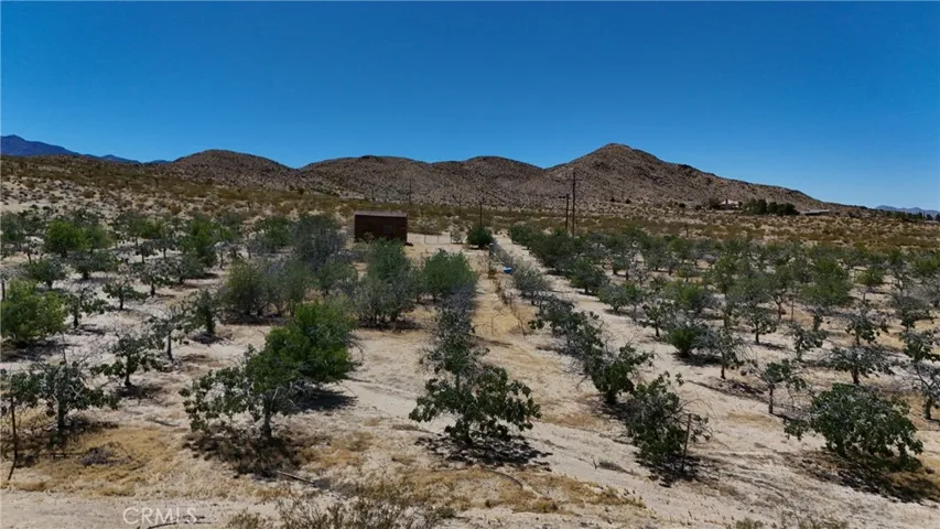 735 Midway Avenue, Lucerne Valley, California 92356