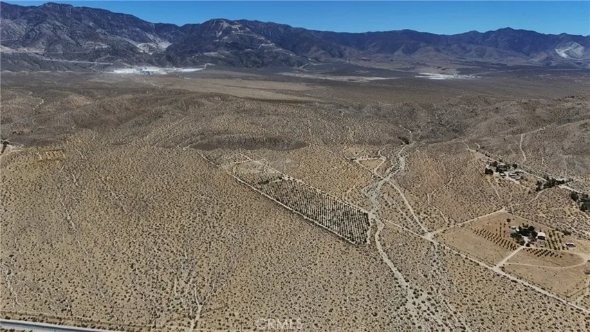 735 Midway Avenue, Lucerne Valley, California 92356