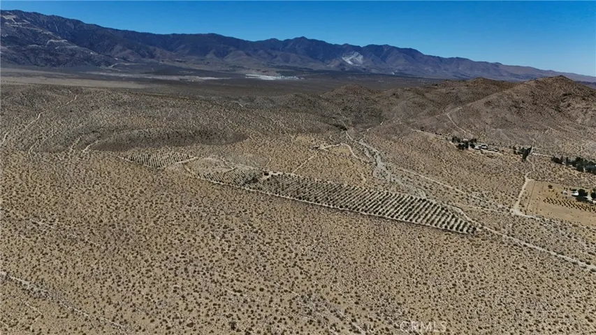 735 Midway Avenue, Lucerne Valley, California 92356