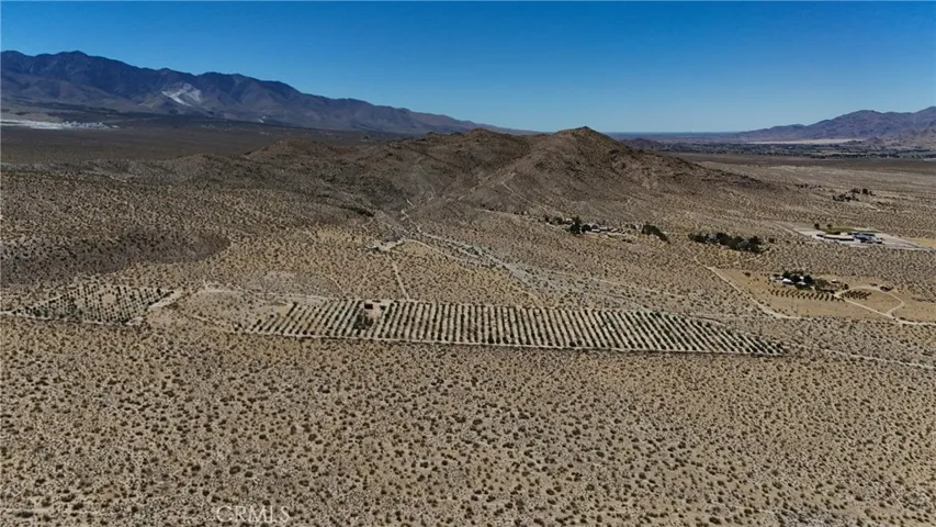 735 Midway Avenue, Lucerne Valley, California 92356