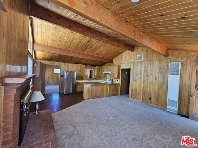845 Moreno Lane, Sugarloaf, California 92386