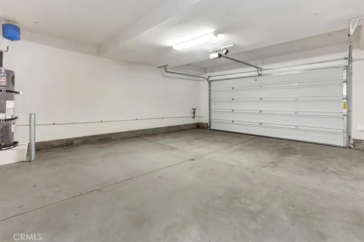 2-car side-by-side garage