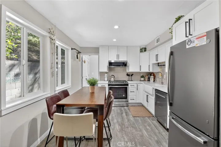 605 Pyramid, Crestline, California 92325