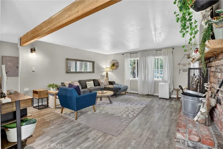 605 Pyramid, Crestline, California 92325