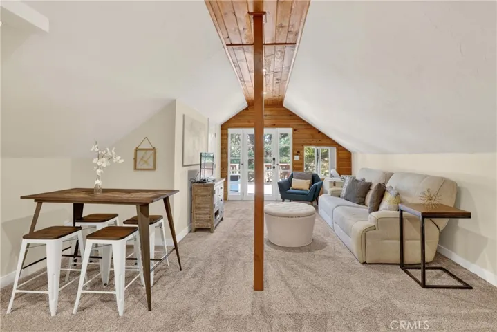 605 Pyramid, Crestline, California 92325