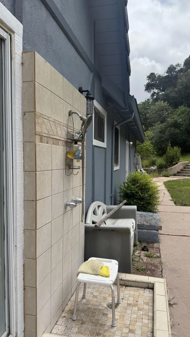 Outdoor shower