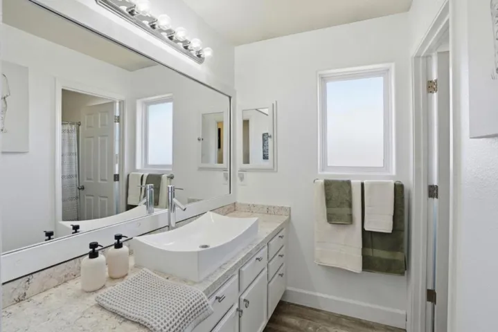 352 San Juan Grade Road, Salinas, California 93906