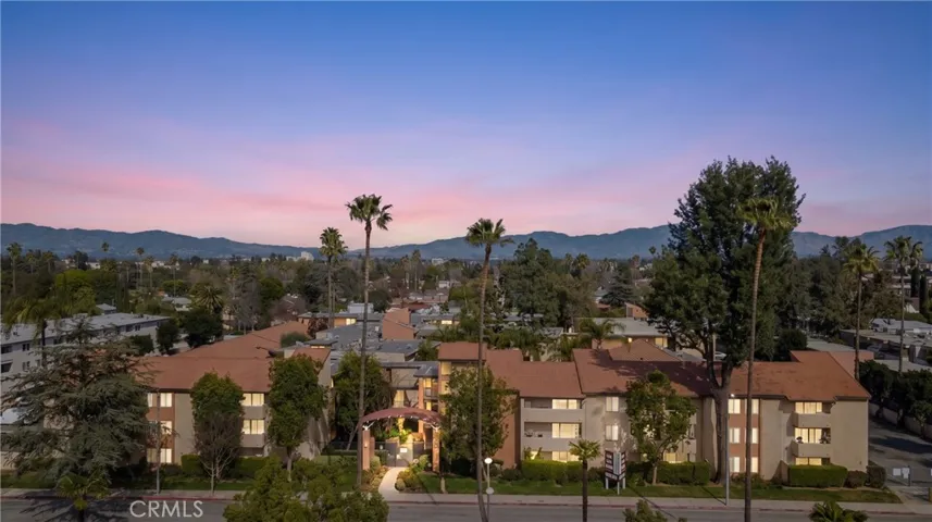 Front of Community Twilight