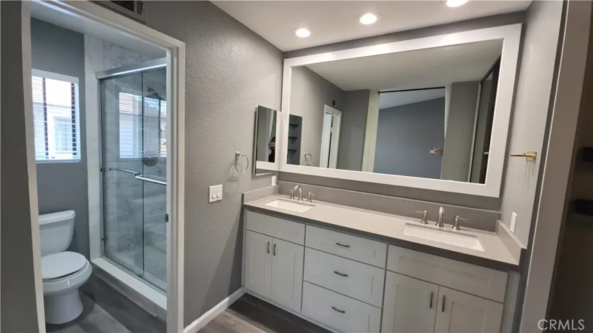 26 Morning Star, Irvine, California 92603