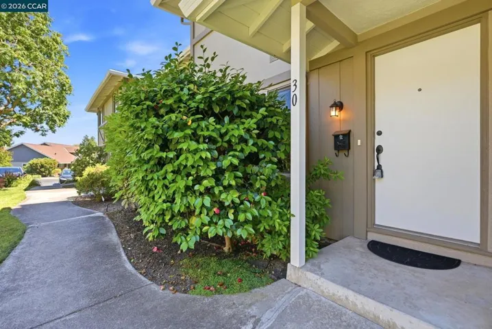 30 Miramonte Dr, Moraga, California 94556