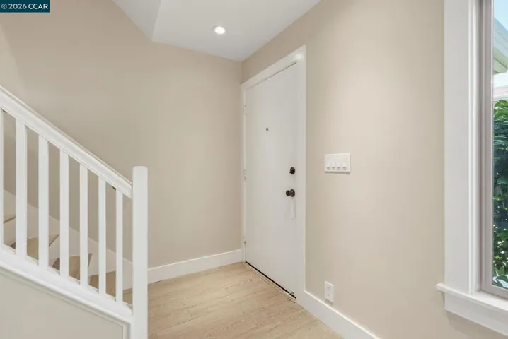 30 Miramonte Dr, Moraga, California 94556