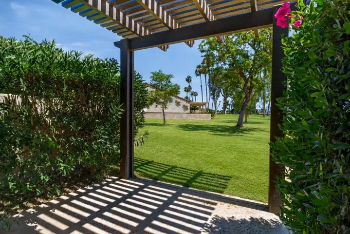 Patio - Golf Course View