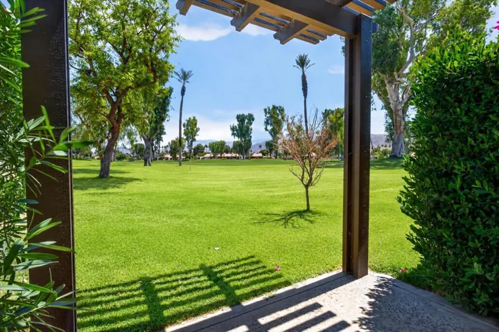 Patio - Golf Course View