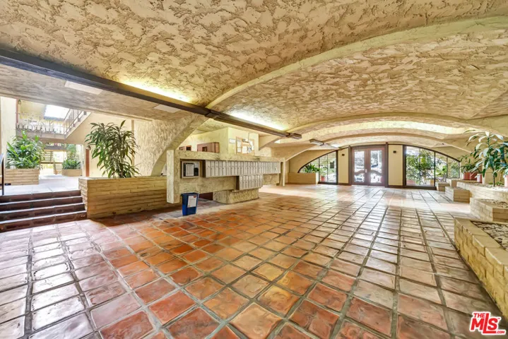 5600 Kensington Way 3, Culver City, California 90230